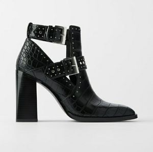 Zara buckle boots